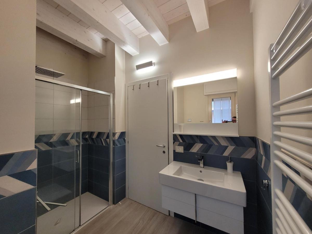Garda View - Nuovo Appartamento Con Solarium Vista Lago Zewnętrze zdjęcie