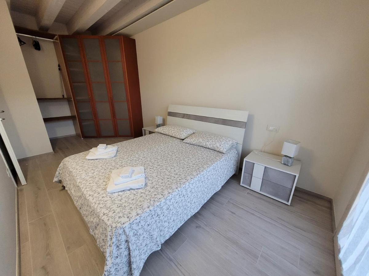 Garda View - Nuovo Appartamento Con Solarium Vista Lago Zewnętrze zdjęcie